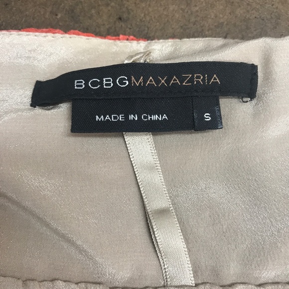 Halter dress - Picture 3 of 5